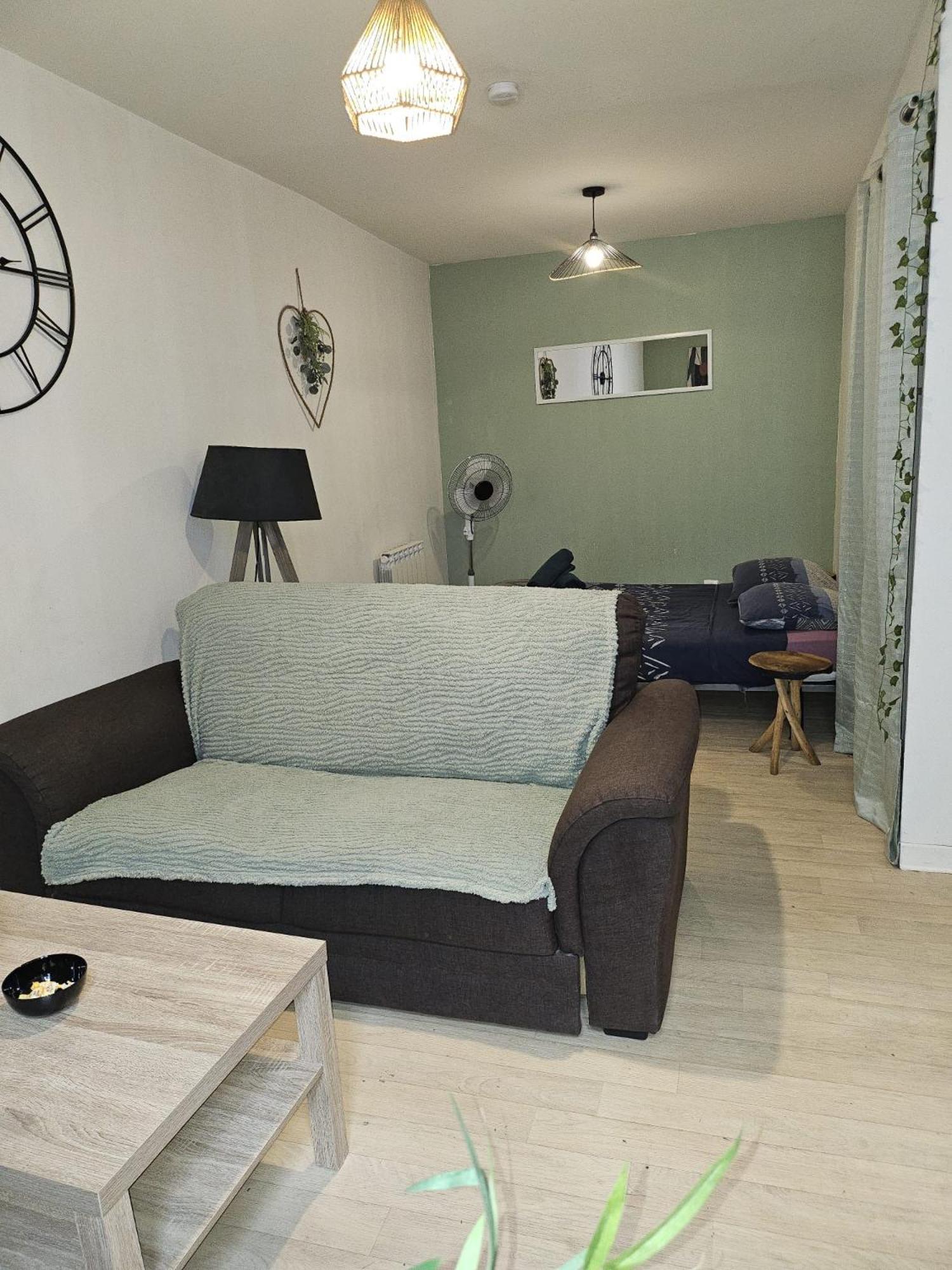 49 Studio Centre-Ville Box A Bagages Gratuits Carcasona Exterior foto