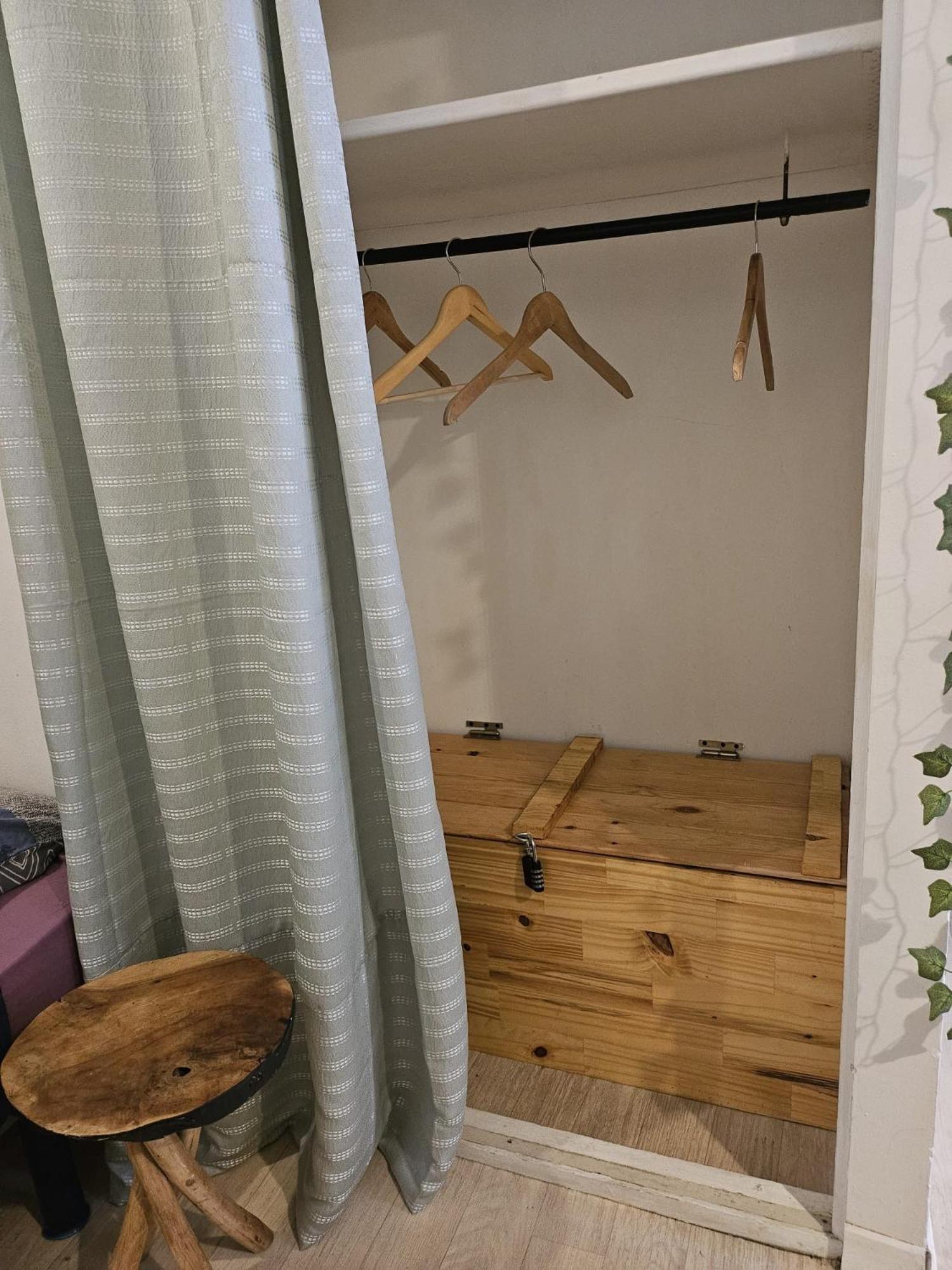 49 Studio Centre-Ville Box A Bagages Gratuits Carcasona Exterior foto