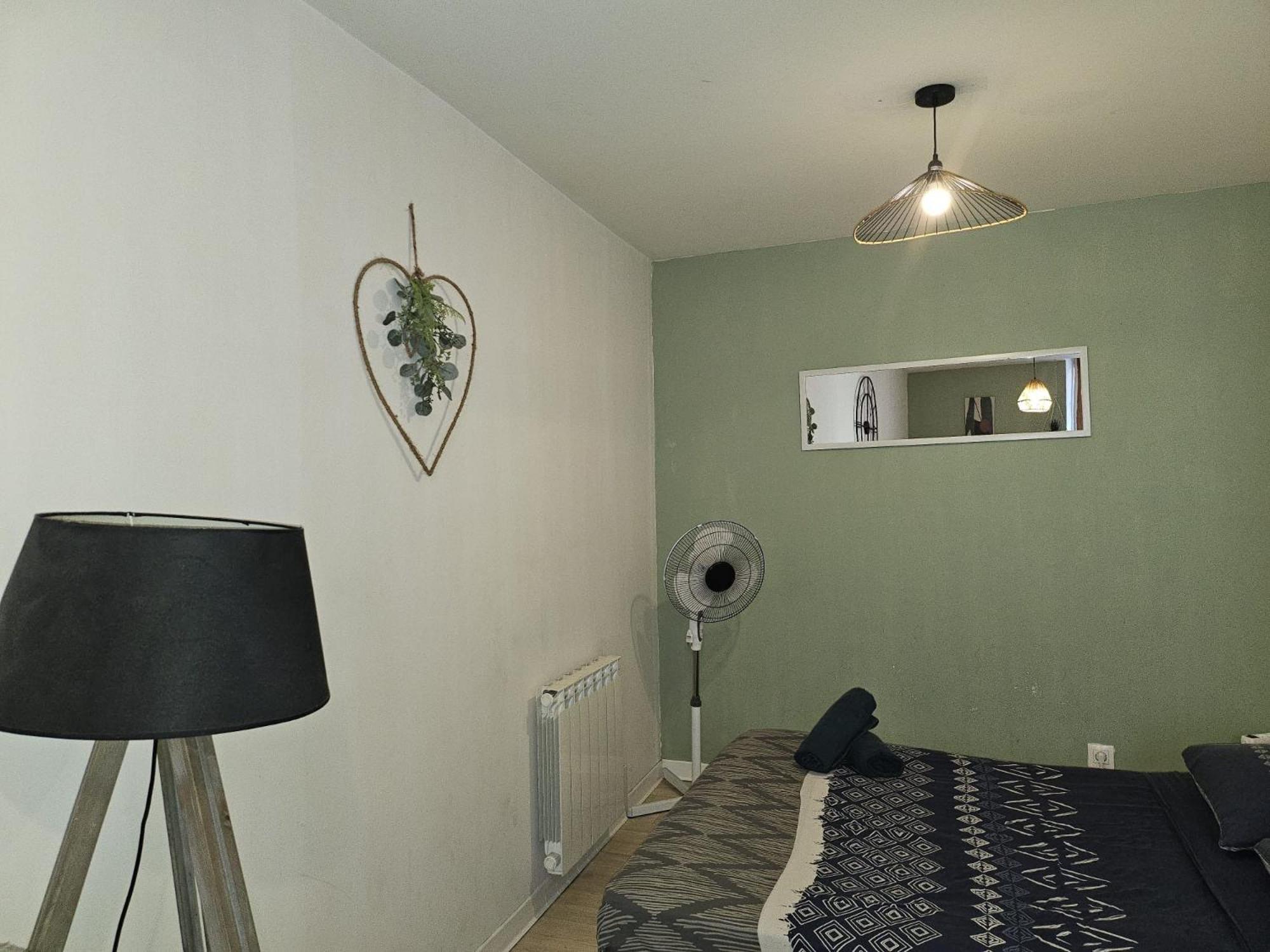 49 Studio Centre-Ville Box A Bagages Gratuits Carcasona Exterior foto