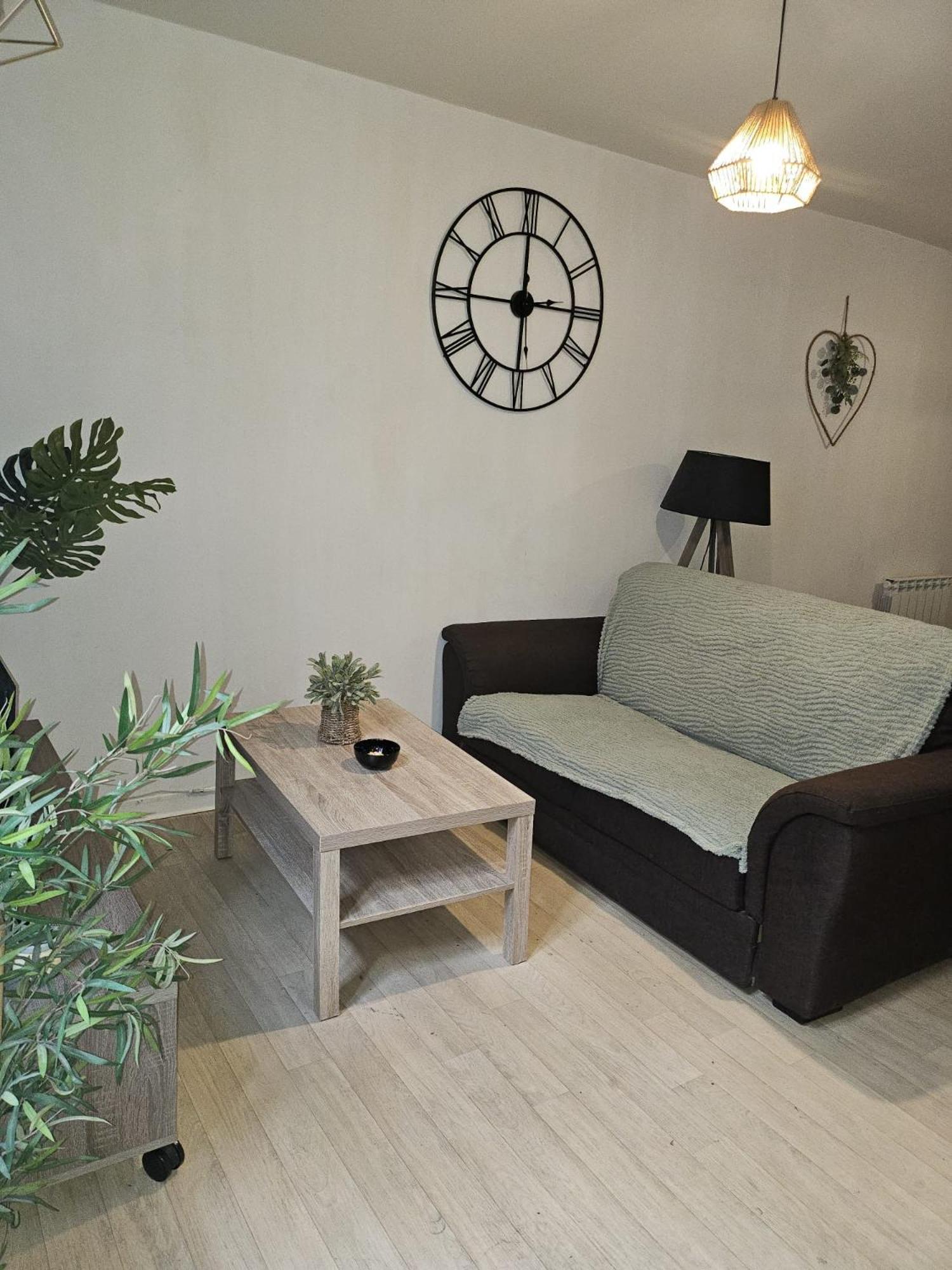 49 Studio Centre-Ville Box A Bagages Gratuits Carcasona Exterior foto