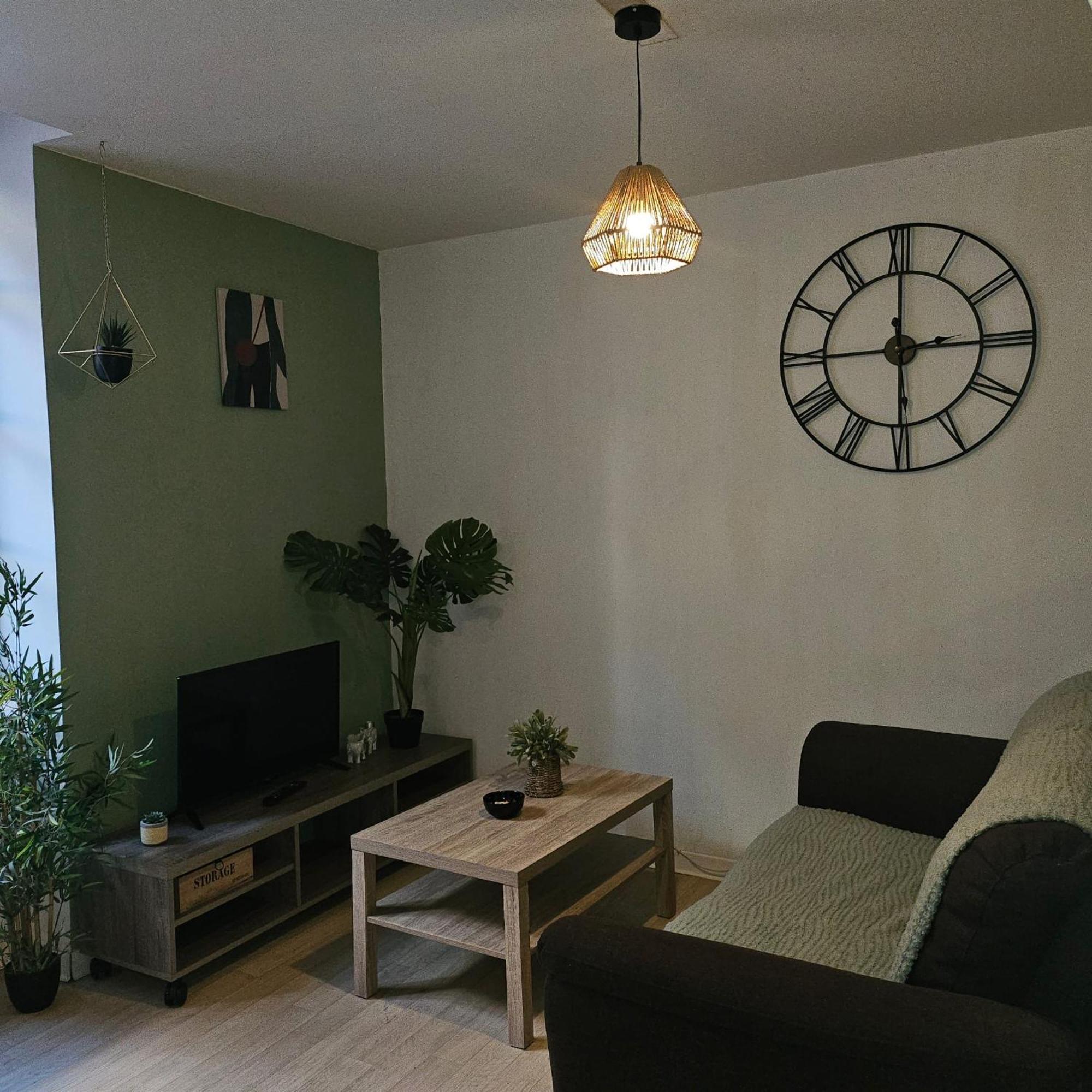 49 Studio Centre-Ville Box A Bagages Gratuits Carcasona Exterior foto